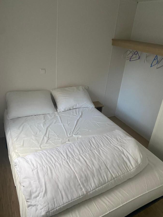 Mobil Home Tout Confort Ideal Pour 4 Personnes Dans Le Domaine De Dugny Camping 4 Etoiles, Proche De Blois, Du Zoo De Beauval Et Des Chateaux De La Loire Onzain Extérieur photo